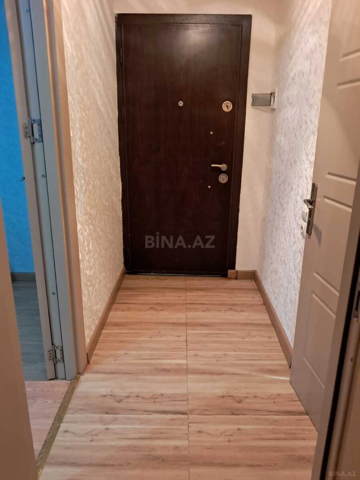 Kirayə verilir 2 otaqlı mənzil 45 m²