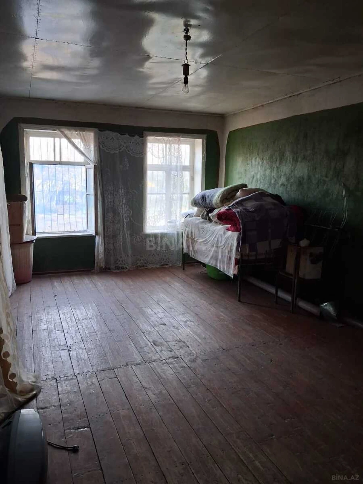 Satılır 4 otaqlı həyət evi 115 m²