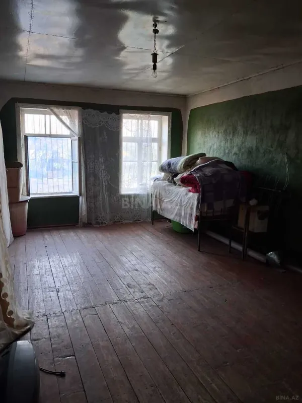 Satılır 4 otaqlı həyət evi 115 m²