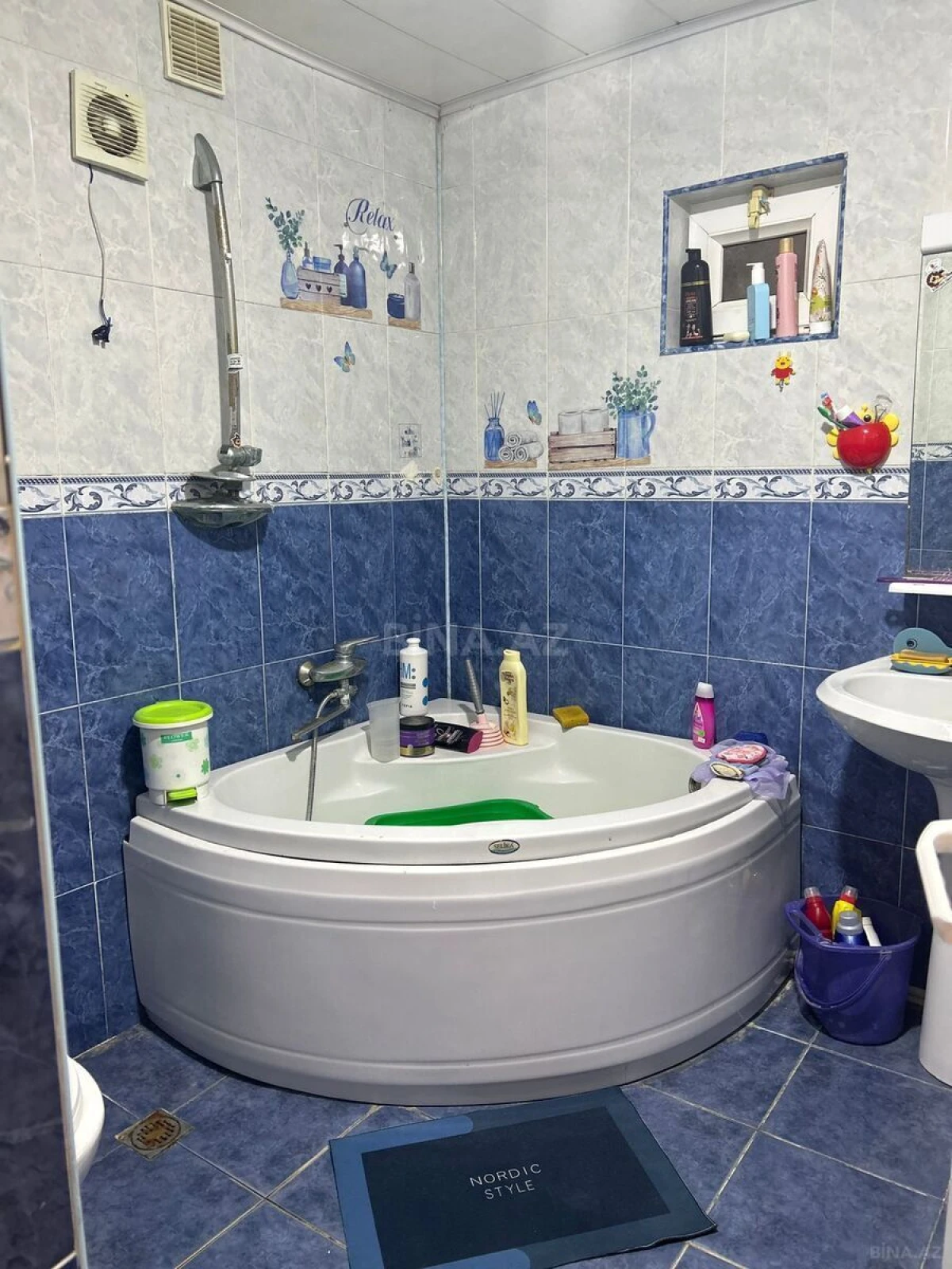 Kirayə verilir 1 otaqlı mənzil 55 m²