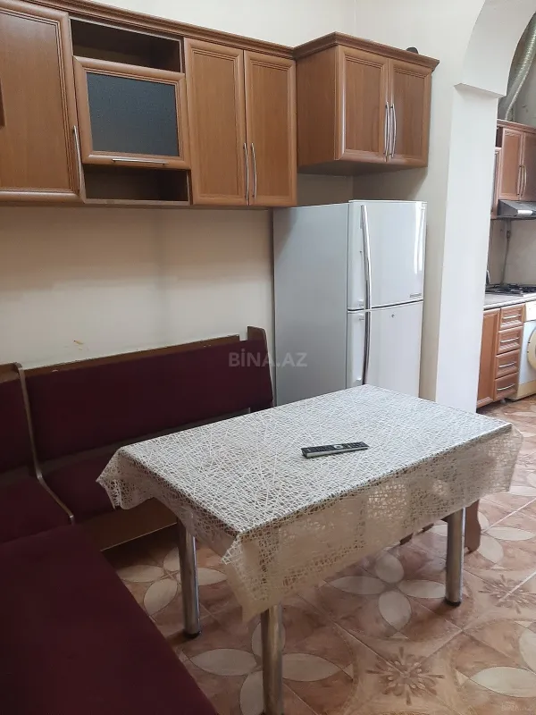 Satılır 2 otaqlı mənzil 60 m²