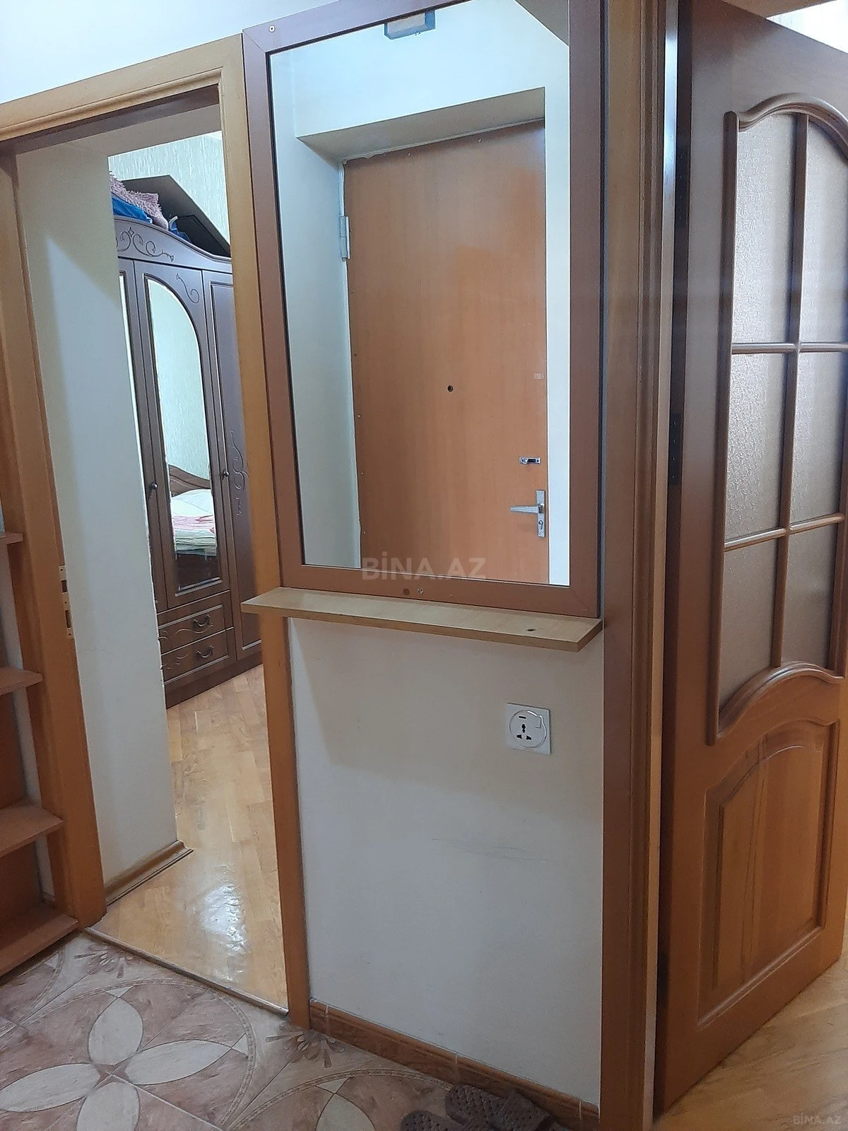 Satılır 2 otaqlı mənzil 60 m²