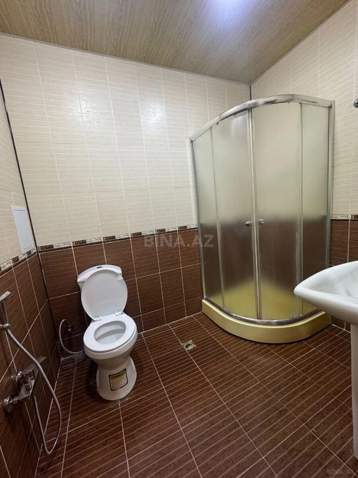 Kirayə verilir 2 otaqlı mənzil 60 m²