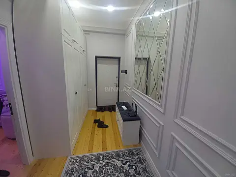 Kirayə verilir 2 otaqlı mənzil 70 m²