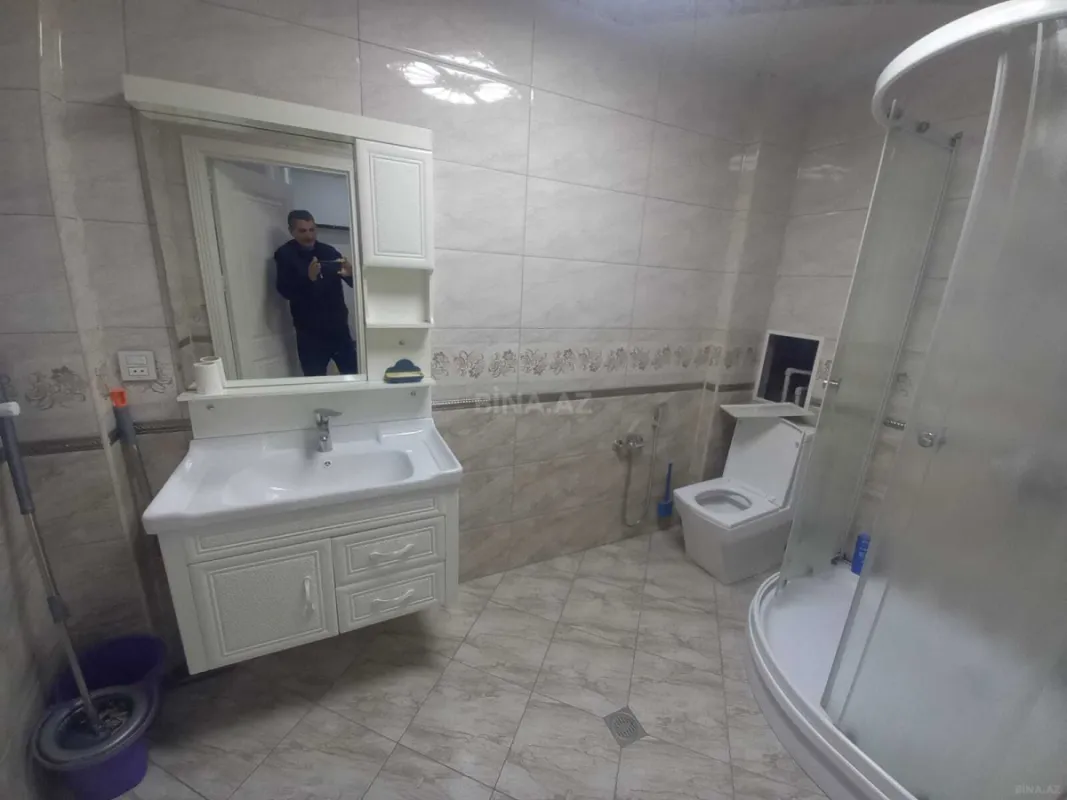 Kirayə verilir 2 otaqlı mənzil 70 m²