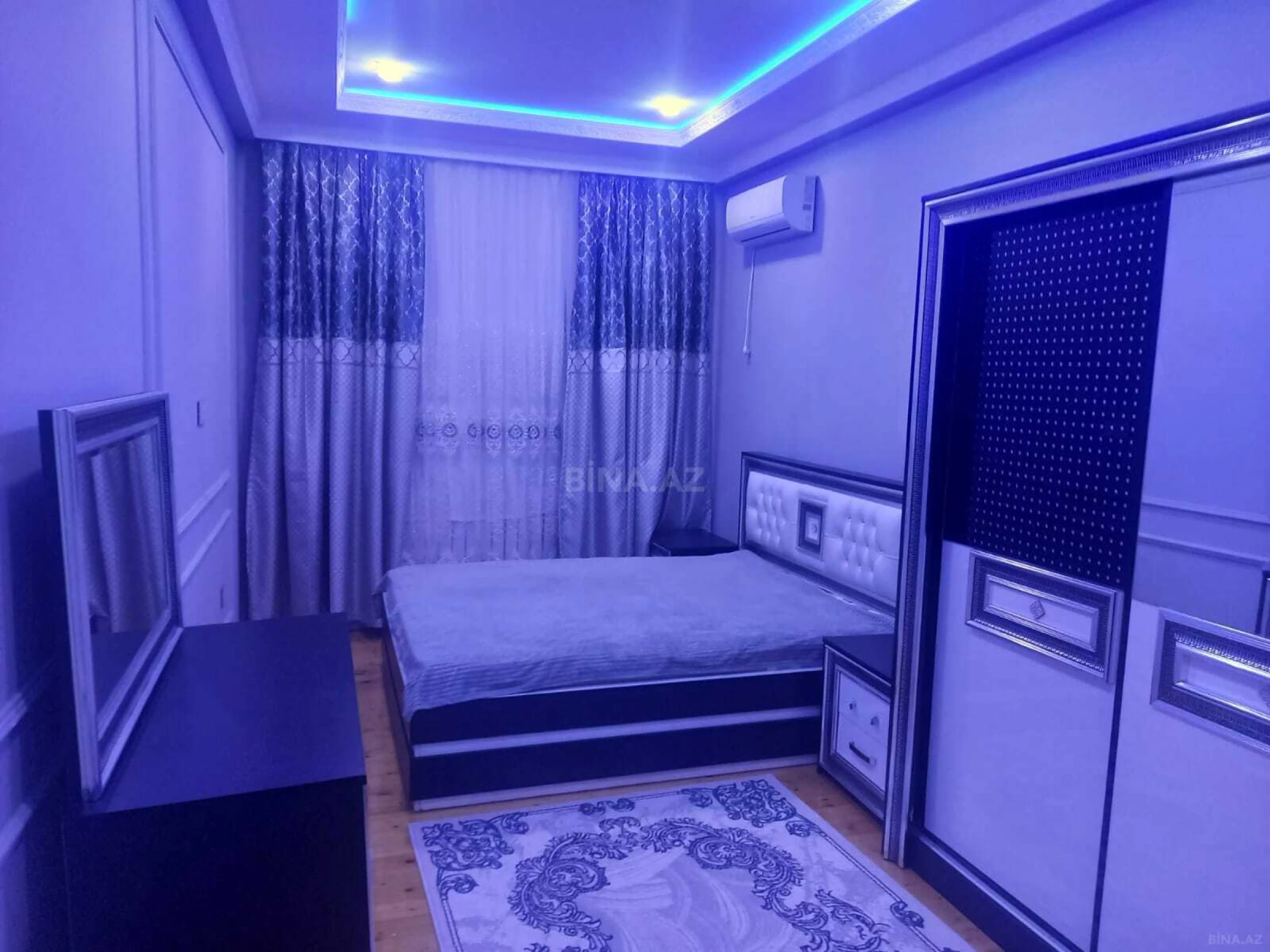 Kirayə verilir 2 otaqlı mənzil 70 m²