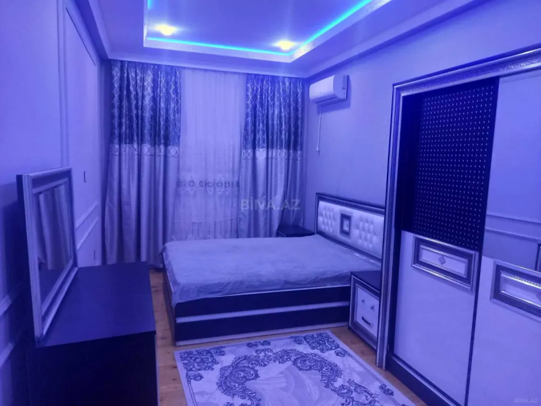 Kirayə verilir 2 otaqlı mənzil 70 m²