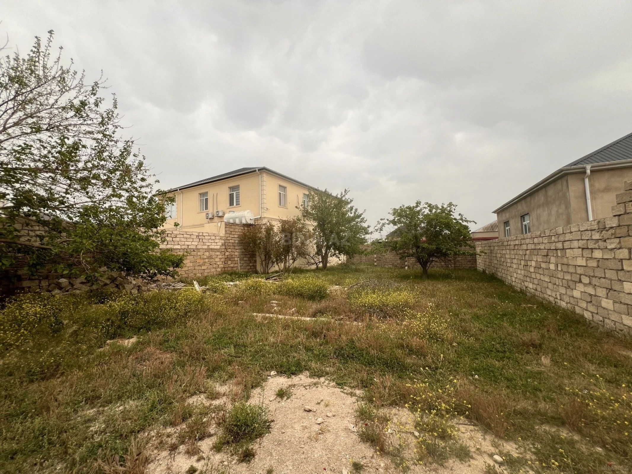 Satılır torpaq sahəsi 3 m²