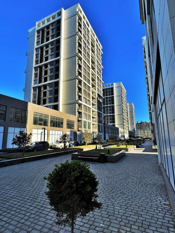 Satılır 2 otaqlı mənzil 117.2 m²