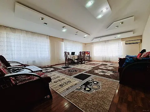 Satılır 4 otaqlı mənzil 140 m² — Bakı 4 otaq 140.00 m²