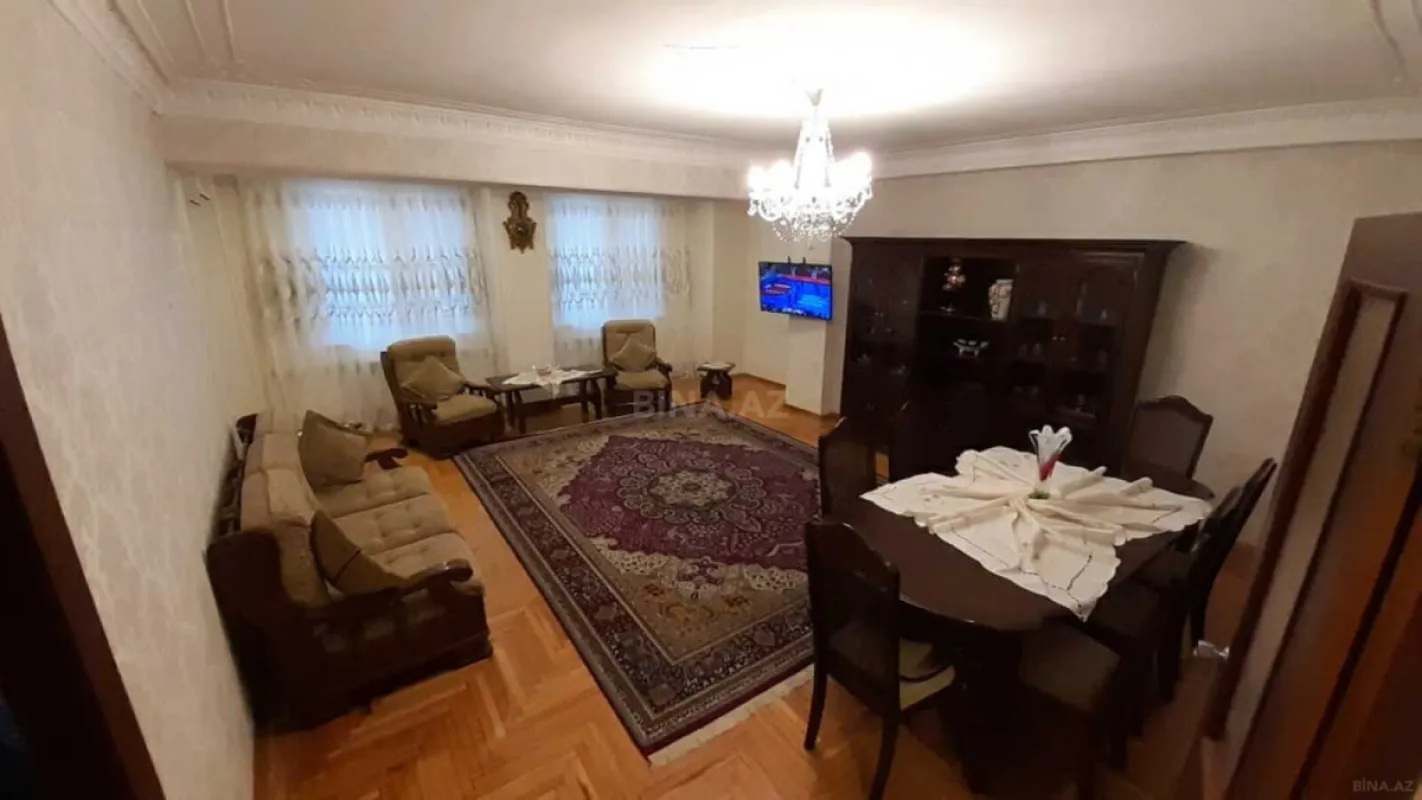 Kirayə verilir 3 otaqlı mənzil 95 m²