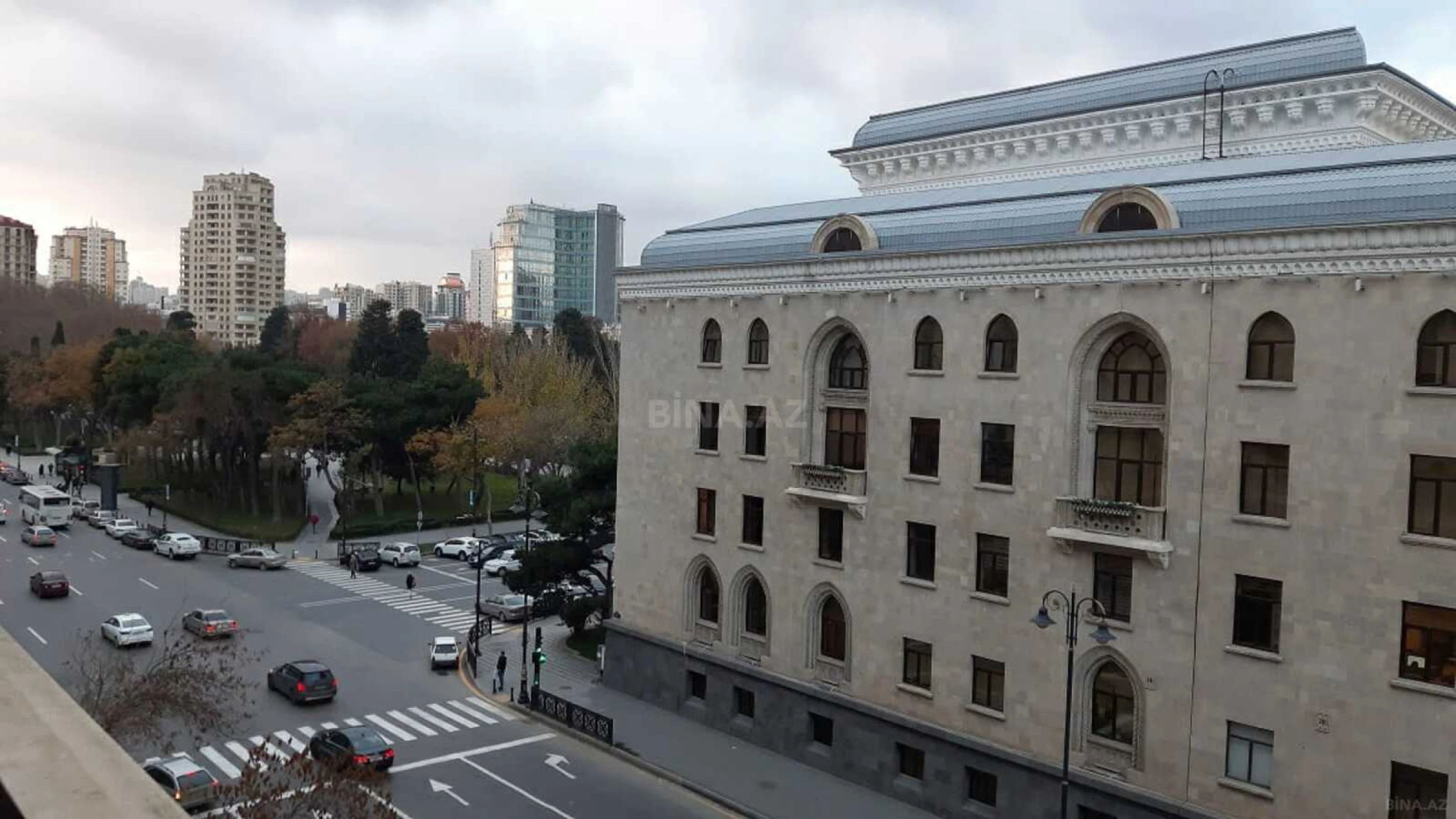 Kirayə verilir 3 otaqlı mənzil 95 m²