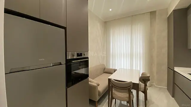 Kirayə verilir 3 otaqlı mənzil 130 m²