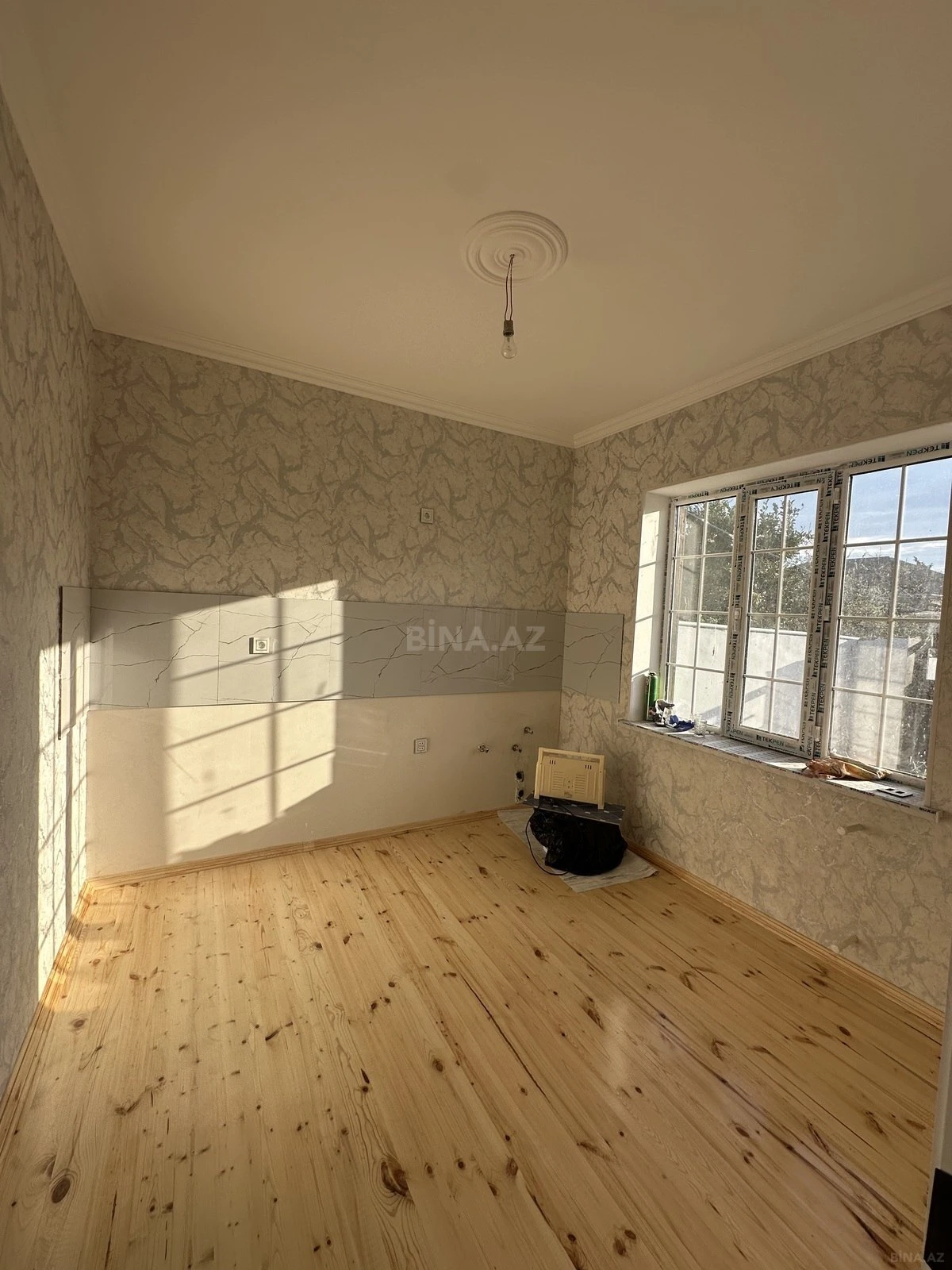 Satılır 3 otaqlı həyət evi 80 m²