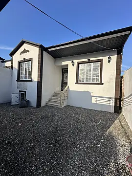 Satılır 3 otaqlı həyət evi 80 m²