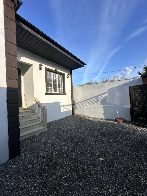 Satılır 3 otaqlı həyət evi 80 m²