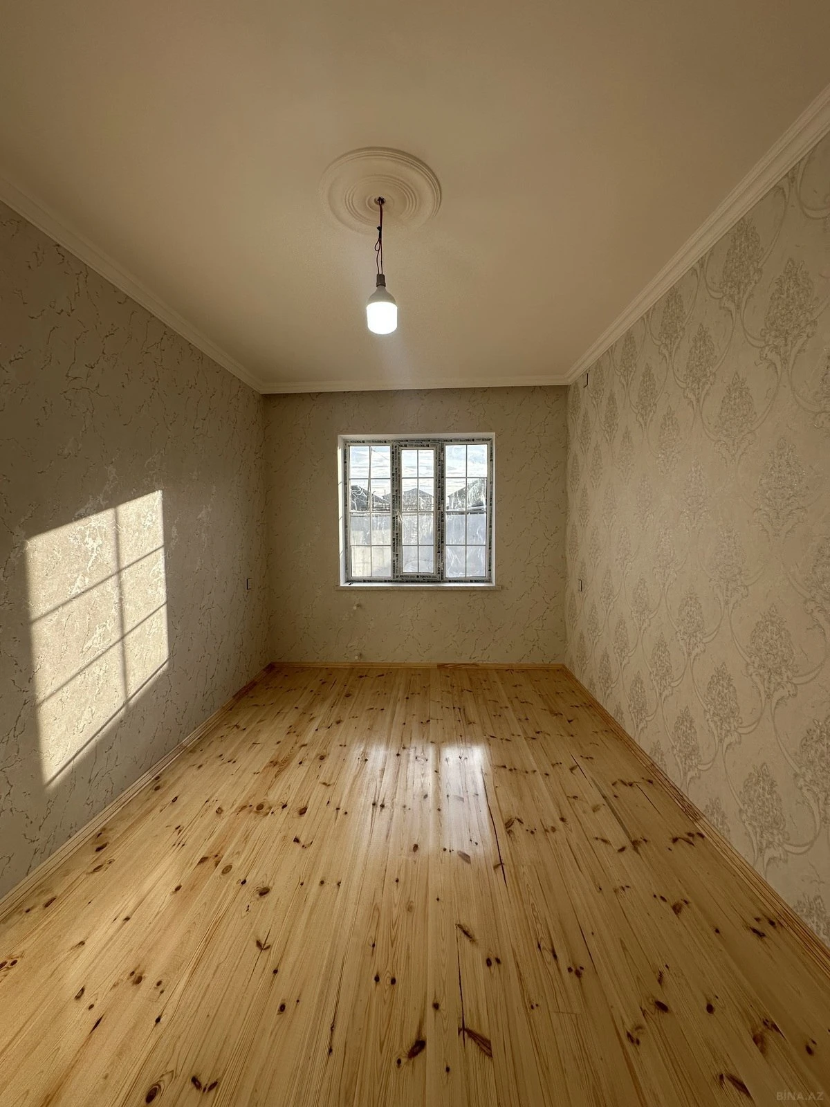 Satılır 3 otaqlı həyət evi 80 m²