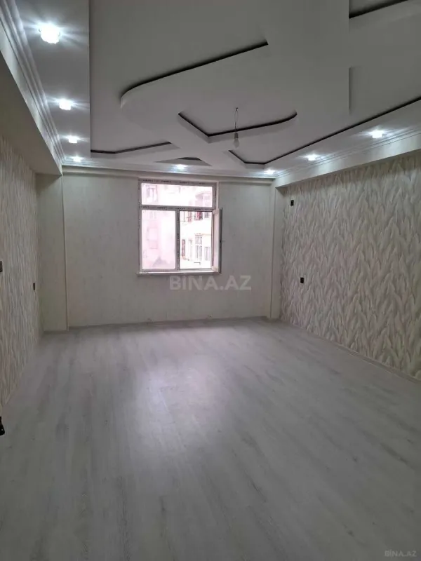 Kirayə verilir 2 otaqlı mənzil 80 m²