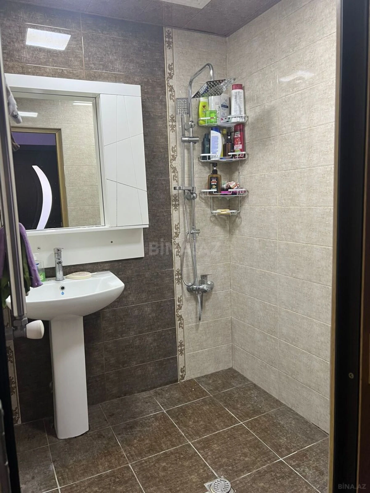 Satılır 3 otaqlı mənzil 70 m²