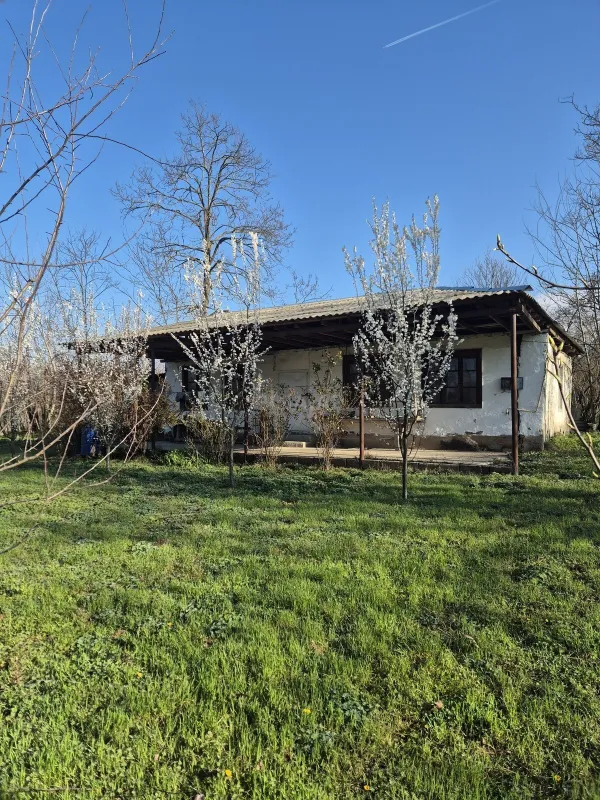 Satılır 4 otaqlı həyət evi 60 m²