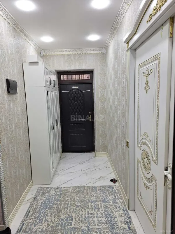 Satılır 6 otaqlı həyət evi 350 m²