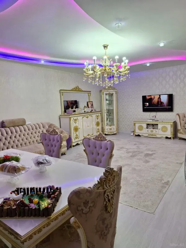 Satılır 6 otaqlı həyət evi 350 m²