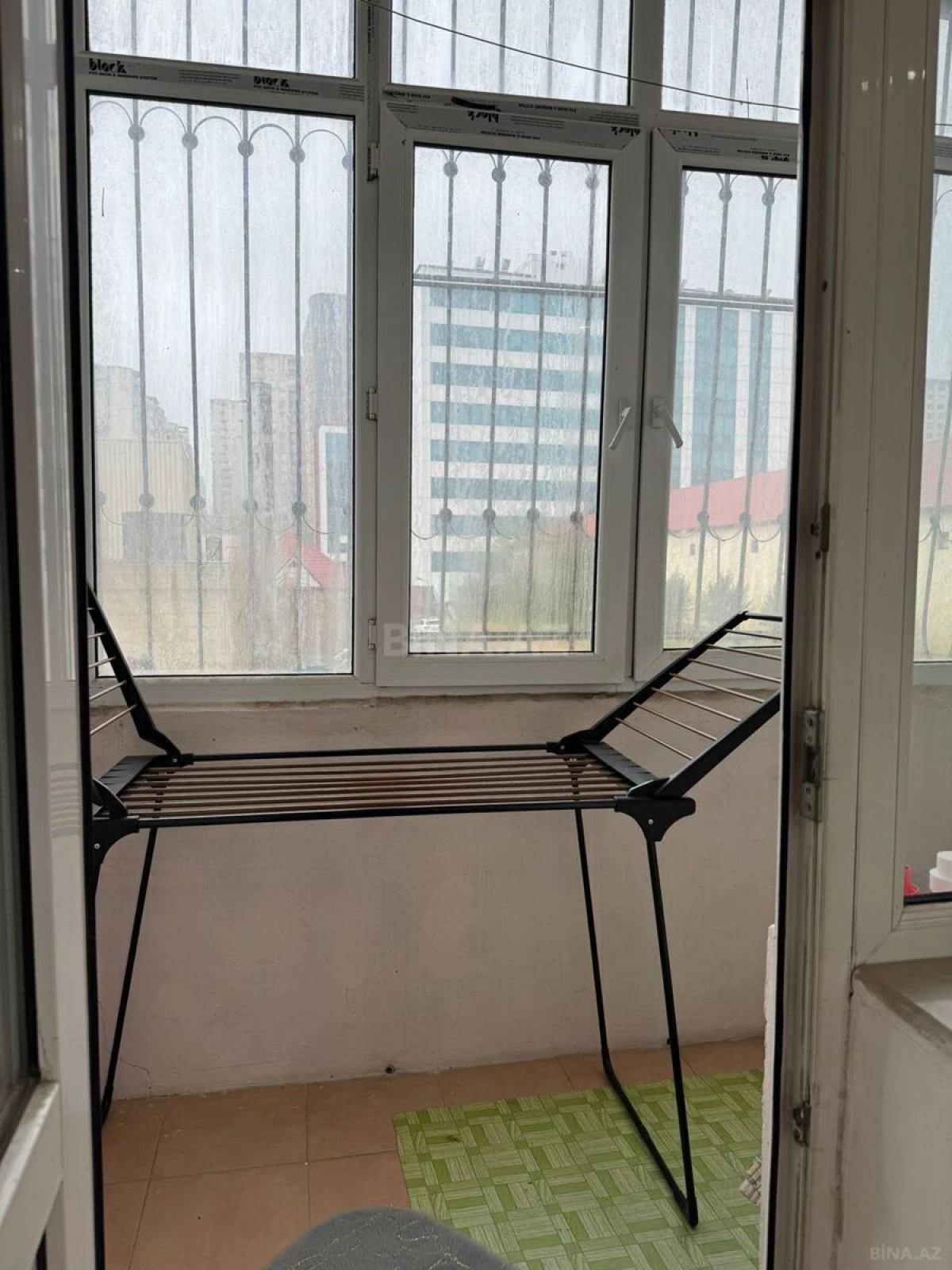 Satılır 3 otaqlı mənzil 137 m²