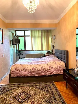 Satılır 3 otaqlı mənzil 75 m²