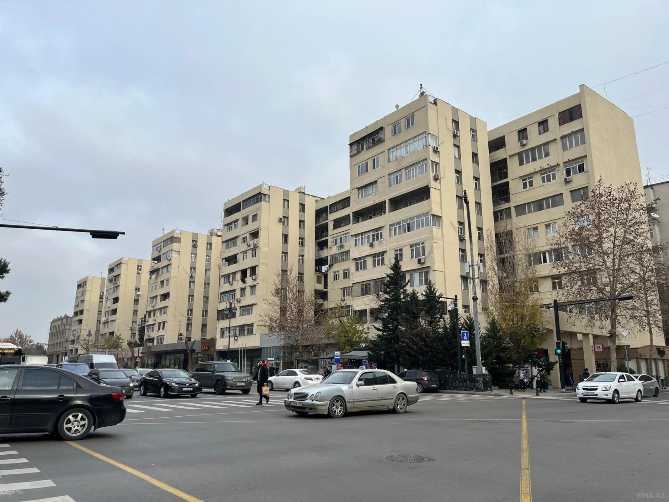 Satılır 3 otaqlı mənzil 75 m²