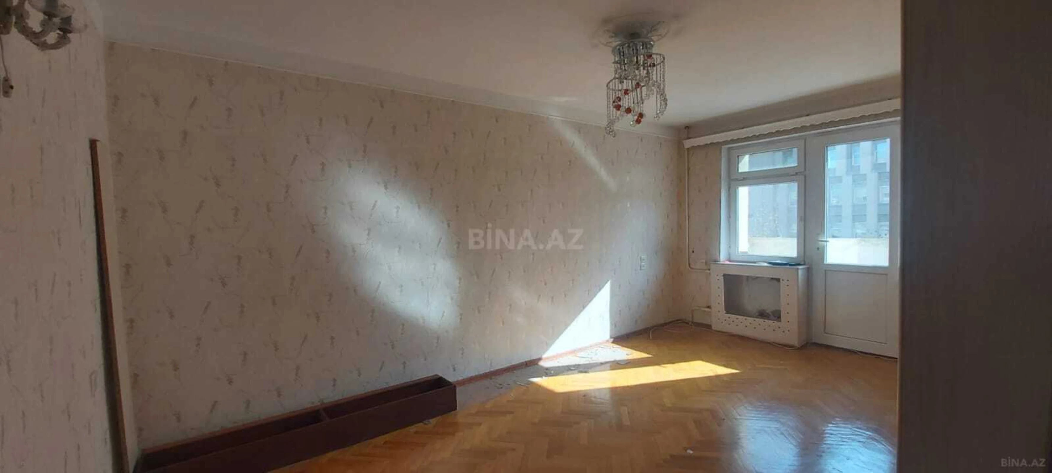 Satılır 2 otaqlı mənzil 65 m²