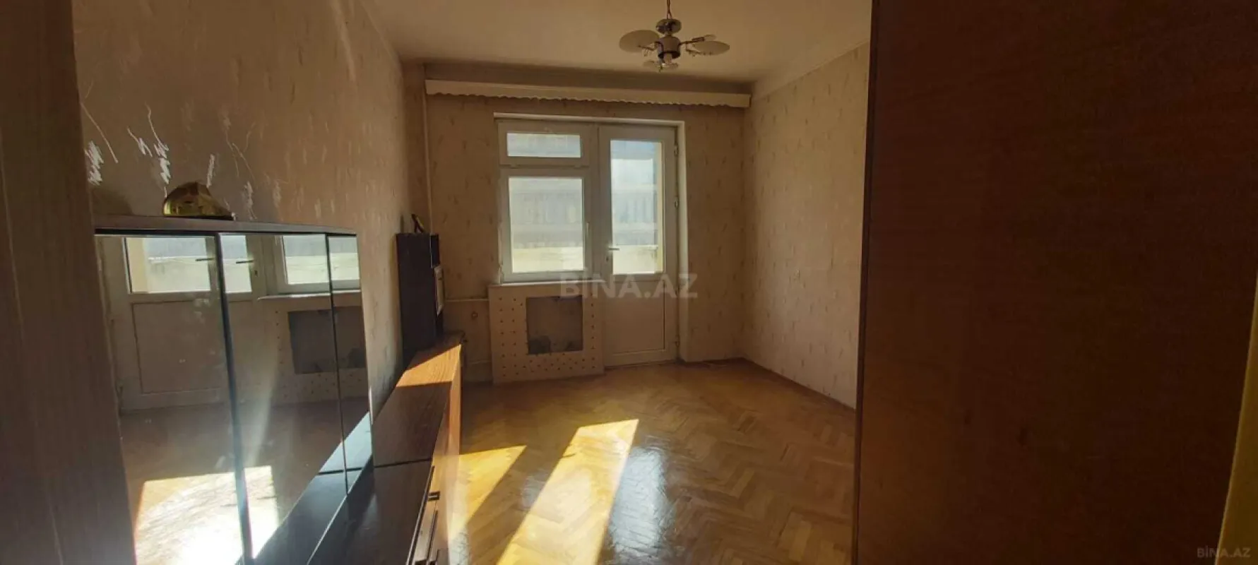 Satılır 2 otaqlı mənzil 65 m²