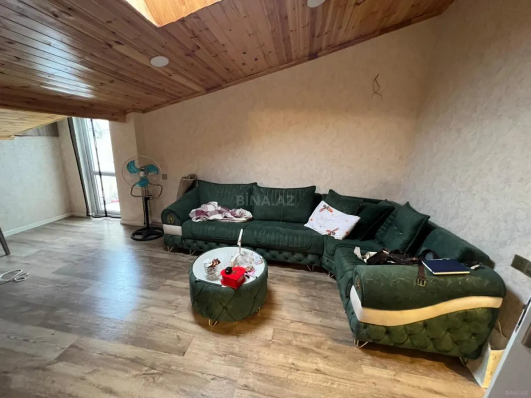 Satılır 2 otaqlı mənzil 72 m²