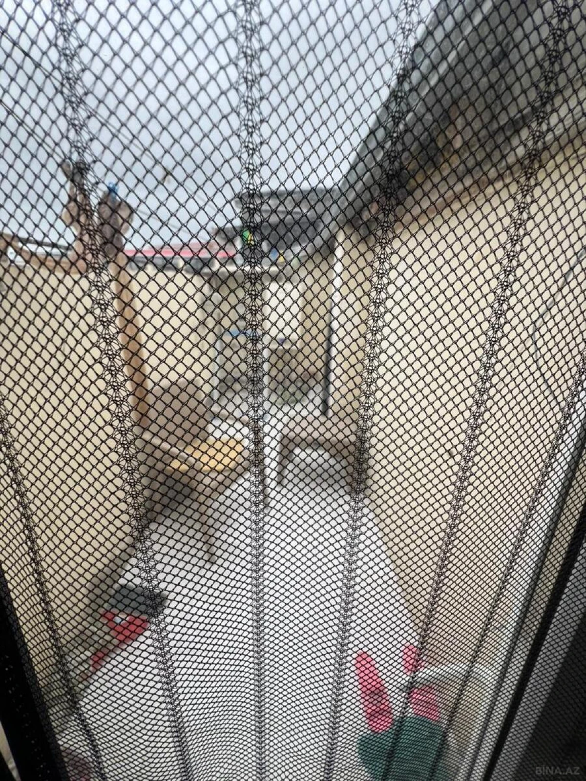 Satılır 2 otaqlı mənzil 72 m²