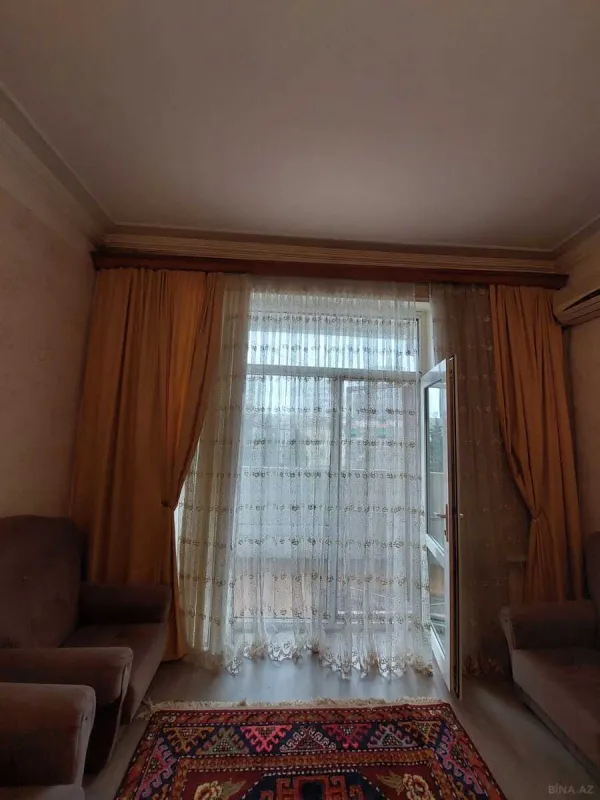 Kirayə verilir 2 otaqlı mənzil 65 m²