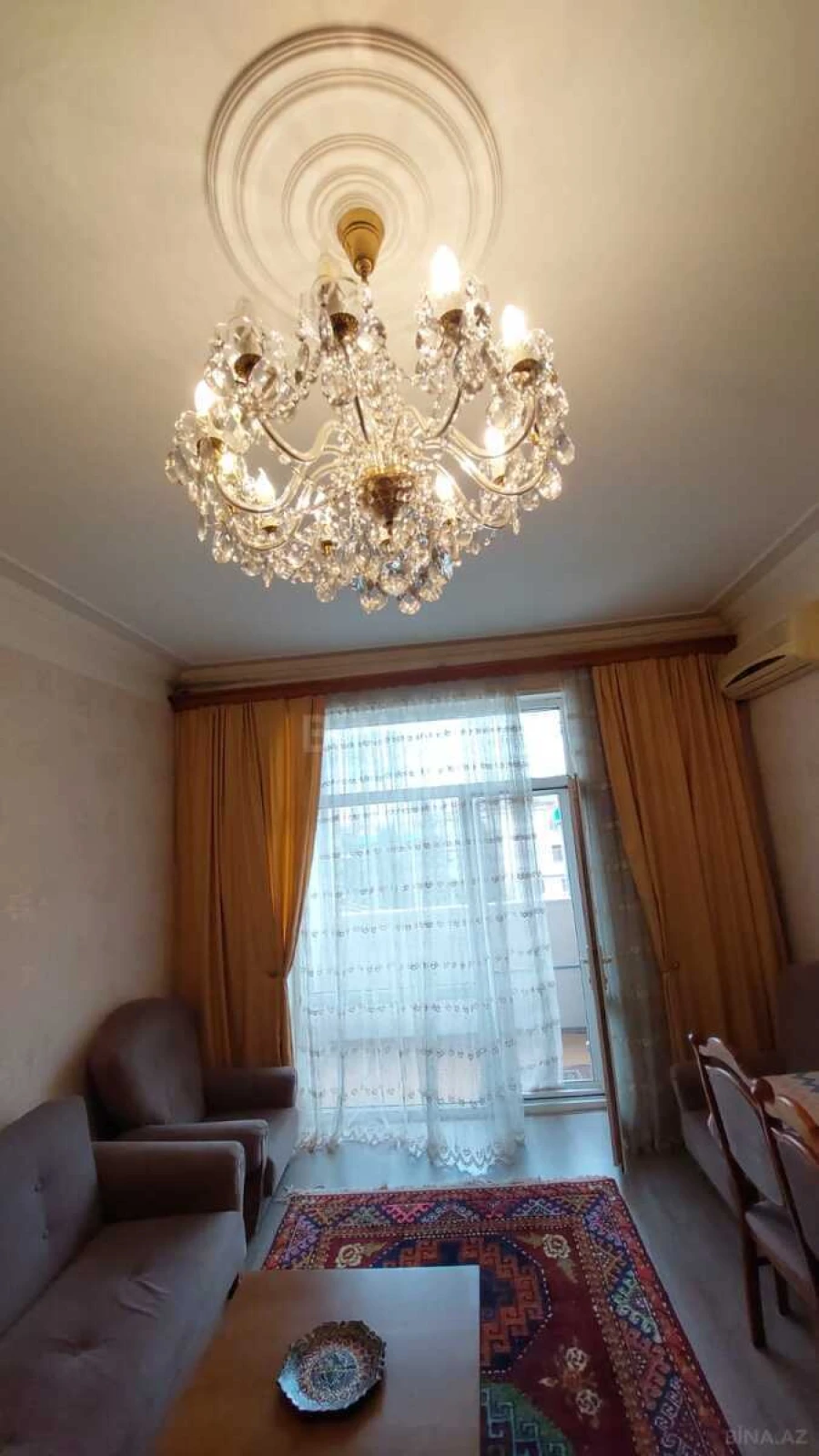 Kirayə verilir 2 otaqlı mənzil 65 m²