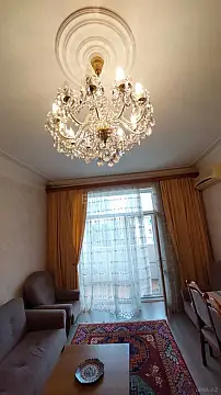 Kirayə verilir 2 otaqlı mənzil 65 m²