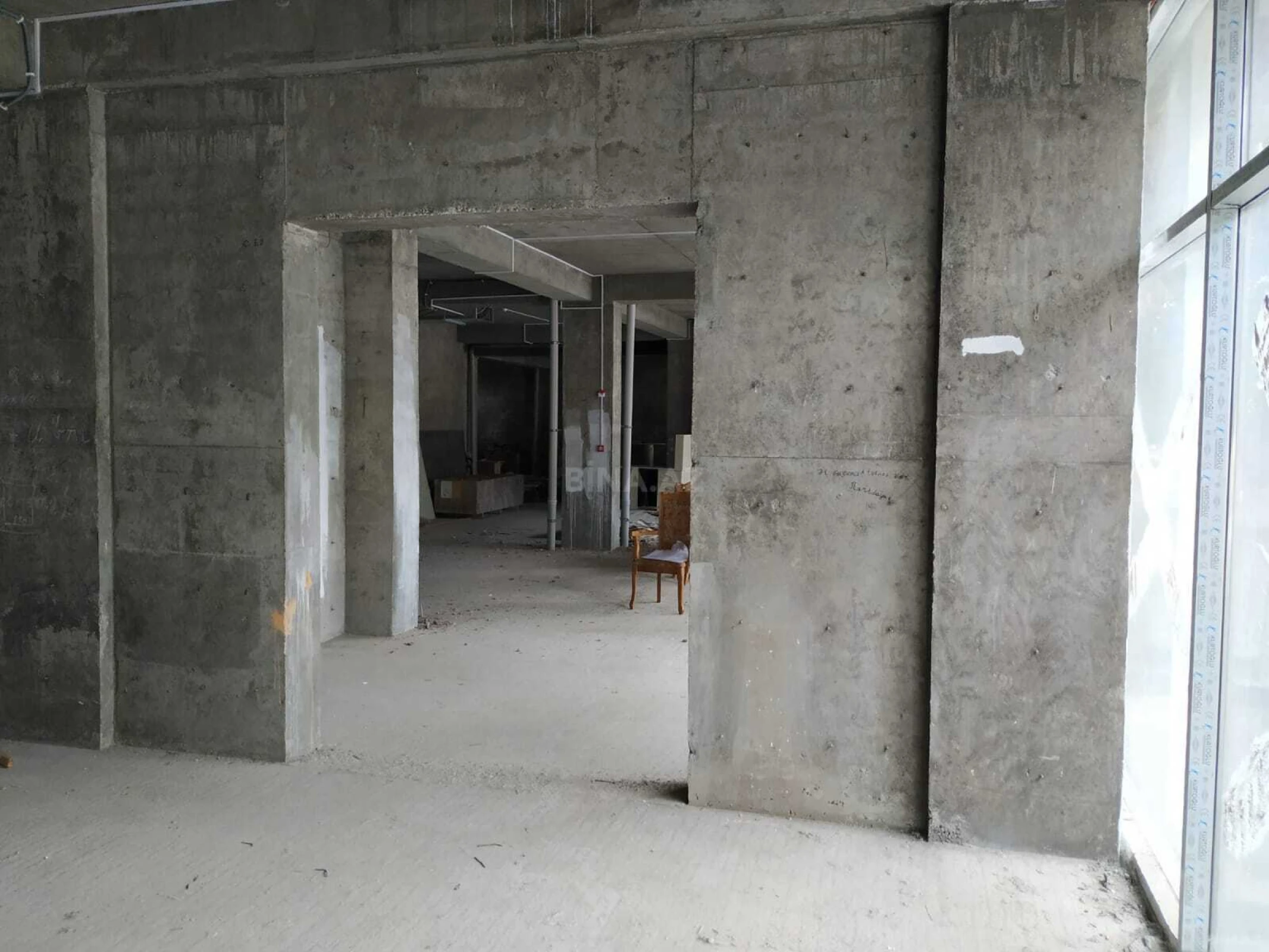 Kirayə verilir obyekt 450 m²