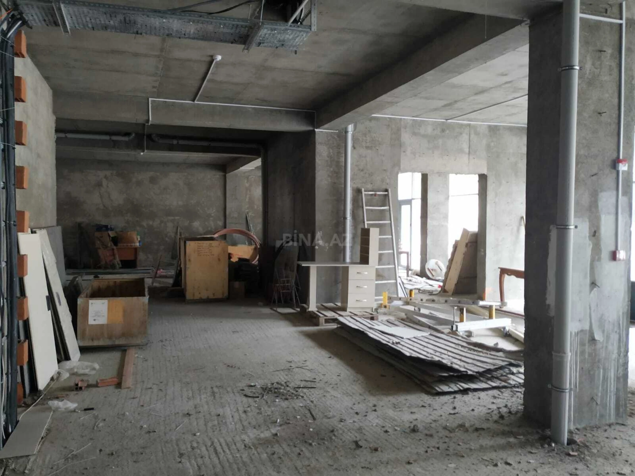 Kirayə verilir obyekt 450 m²