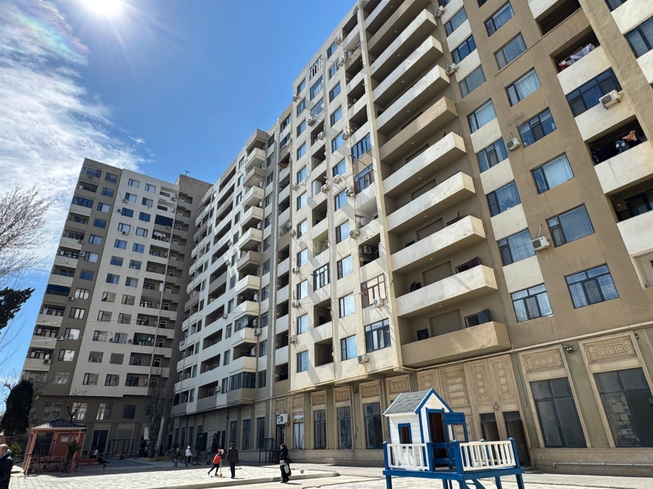 Satılır 2 otaqlı mənzil 50 m²