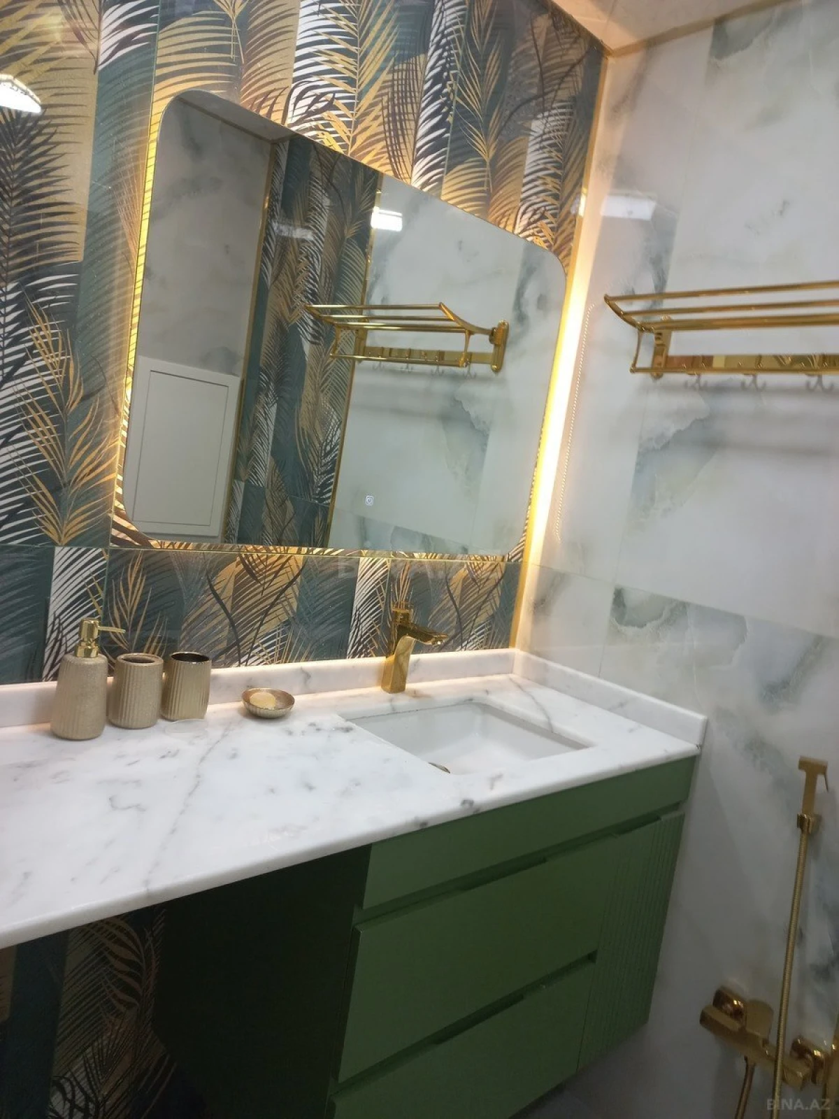 Satılır 2 otaqlı mənzil 53 m²