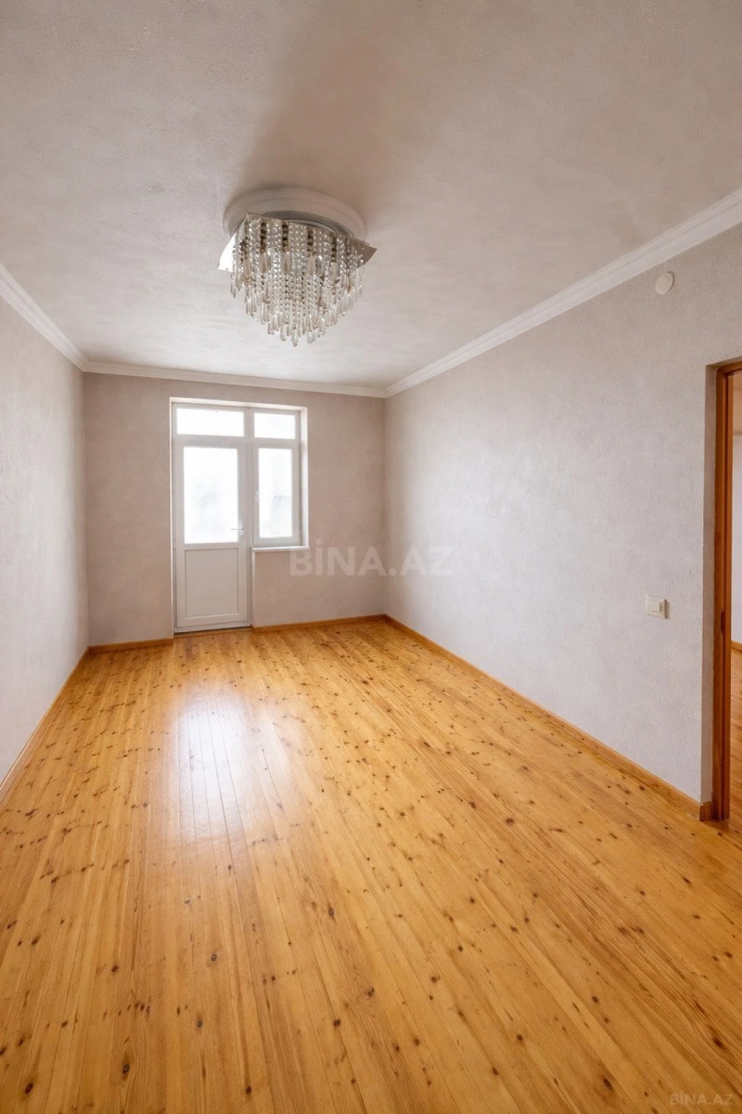 Satılır 3 otaqlı mənzil 70 m²