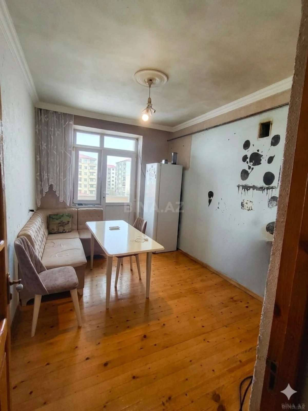 Satılır 3 otaqlı mənzil 70 m²