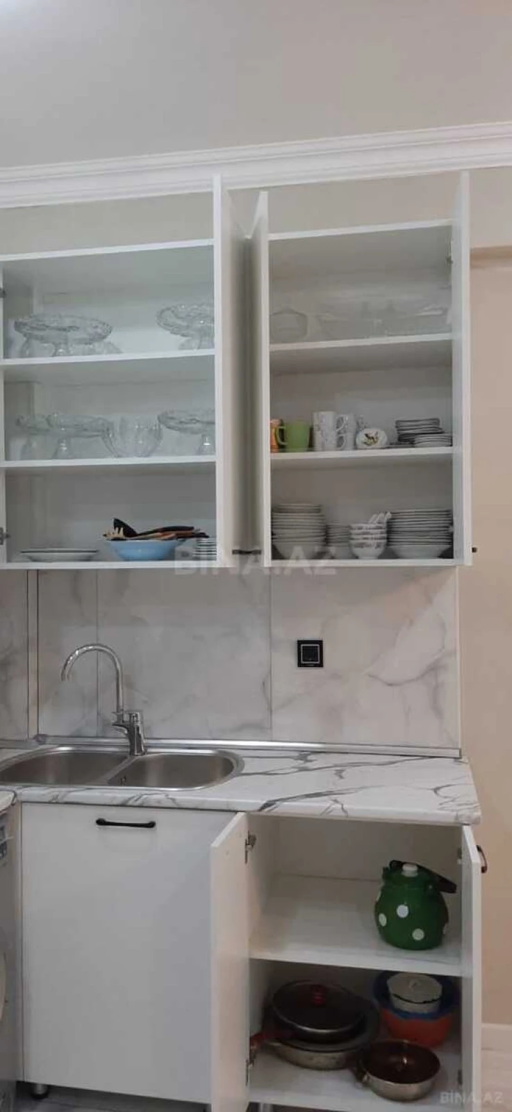 Kirayə verilir 2 otaqlı mənzil 50 m²