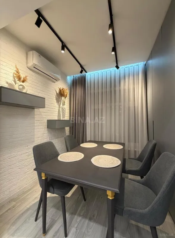 Satılır 2 otaqlı mənzil 55 m²