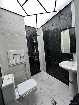 Satılır 2 otaqlı mənzil 55 m²