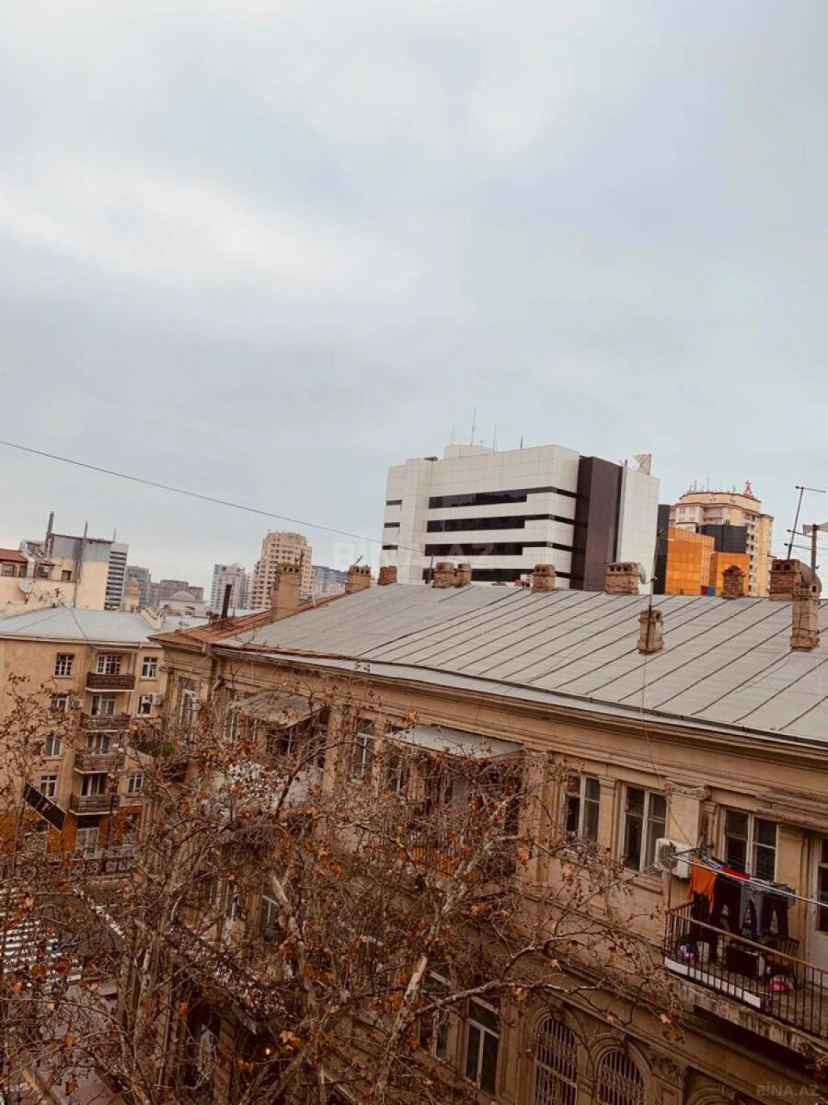 Satılır 3 otaqlı mənzil 85 m²