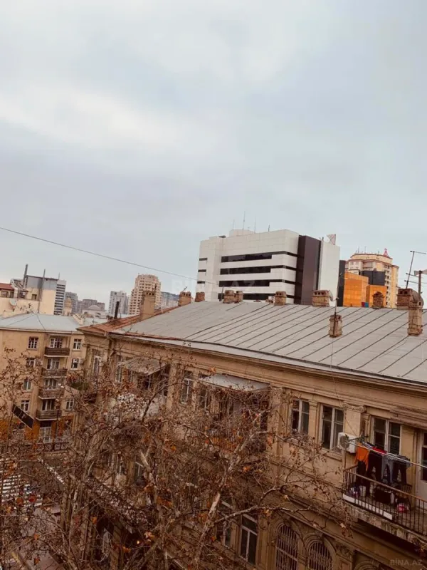 Satılır 3 otaqlı mənzil 85 m²