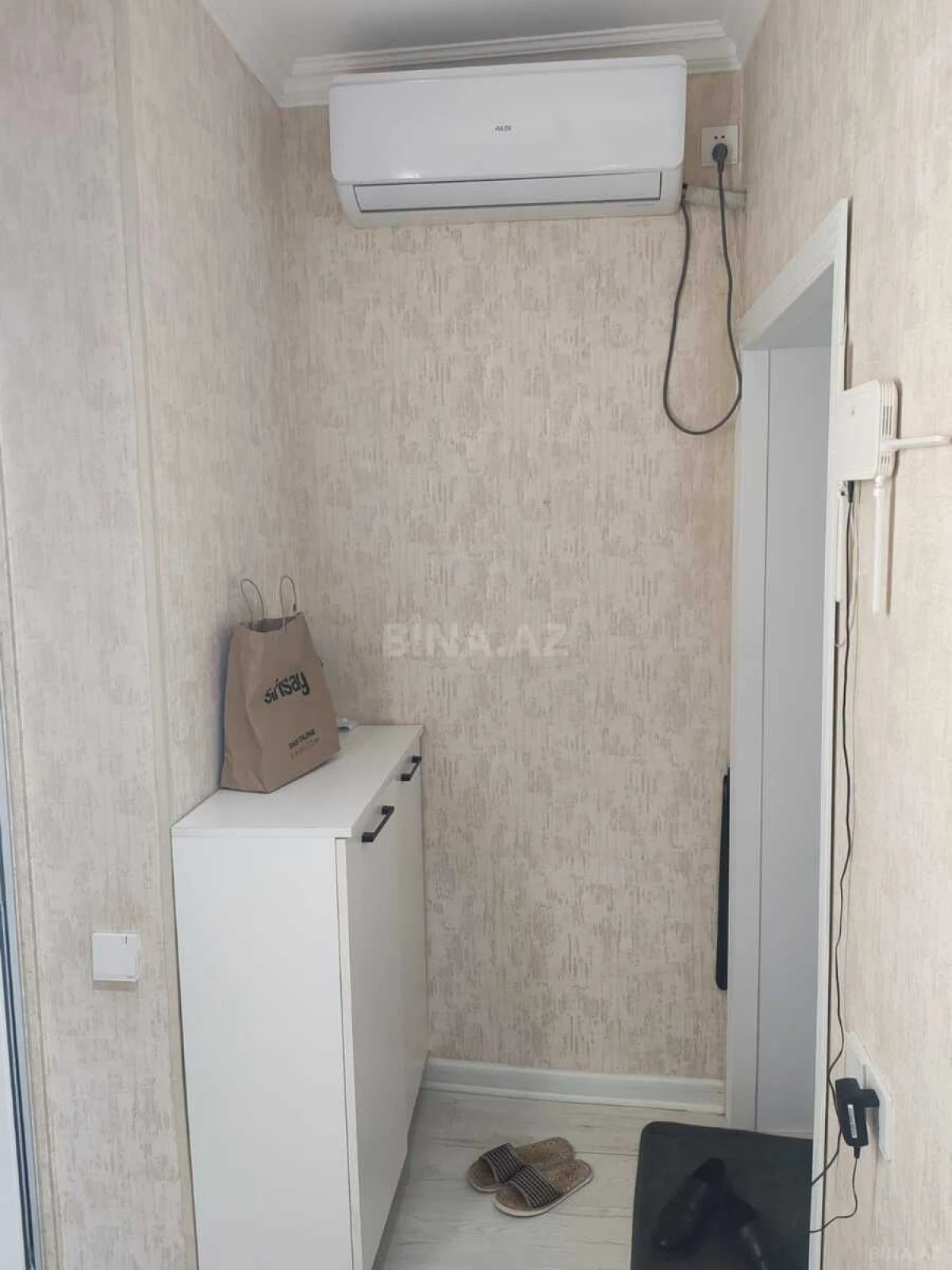 Kirayə verilir 2 otaqlı mənzil 55 m²