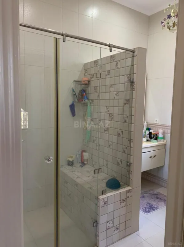 Kirayə verilir 5 otaqlı həyət evi 310 m²