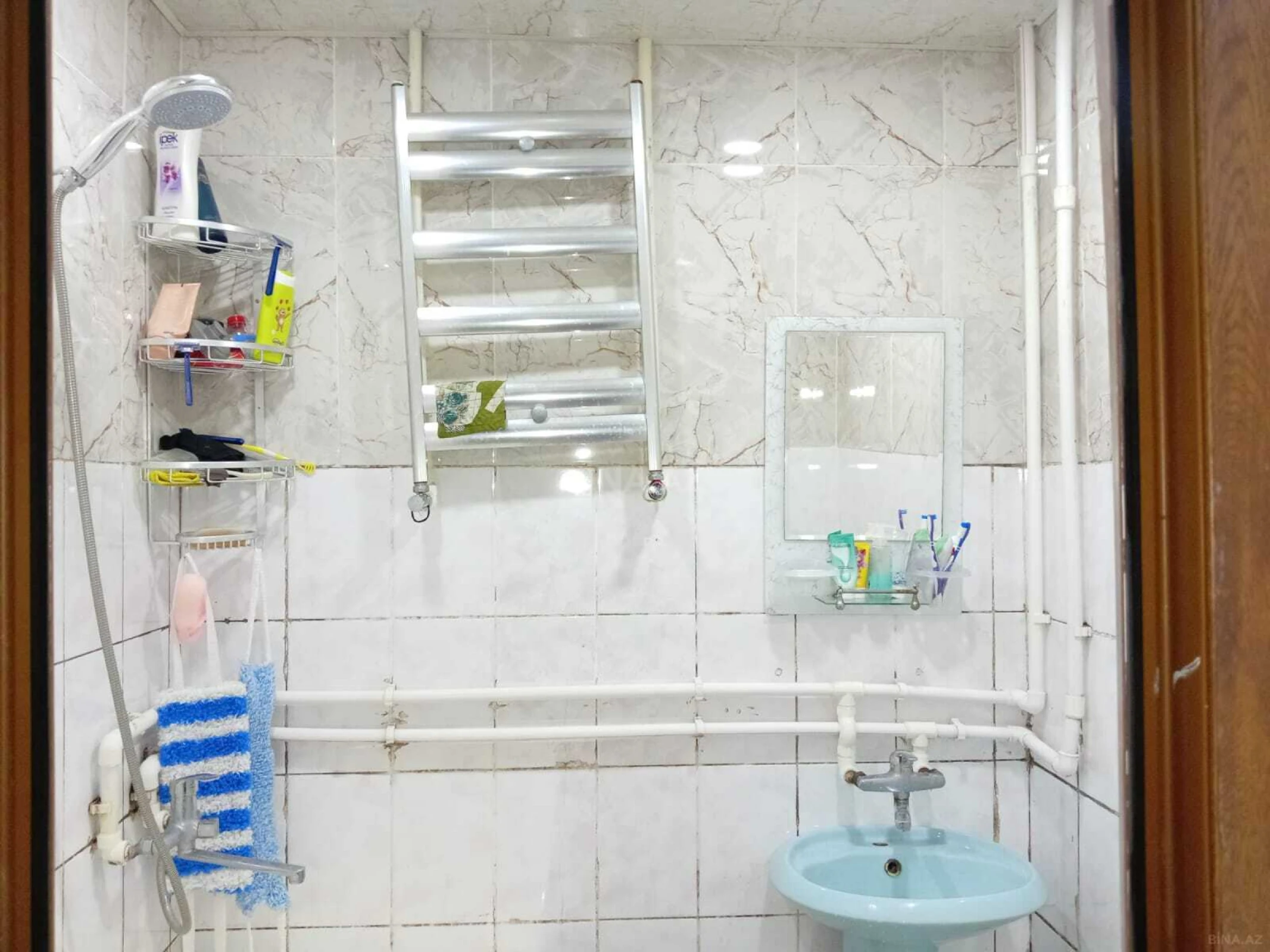 Kirayə verilir 2 otaqlı mənzil 60 m²